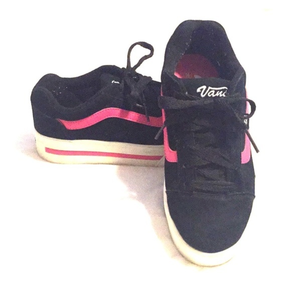 black and pink vans old skool